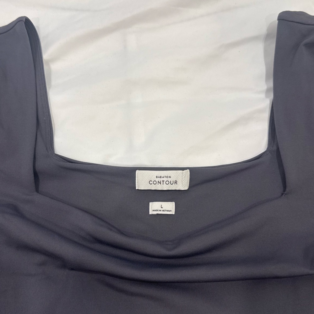 Babaton Contour Square Neck Long Sleeve Crop Top Gray Large Minimalist Clean - Picture 3 of 9